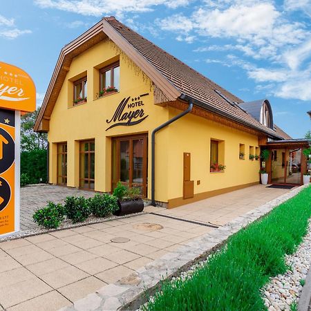 Hotel Mayer Alsooers Екстериор снимка