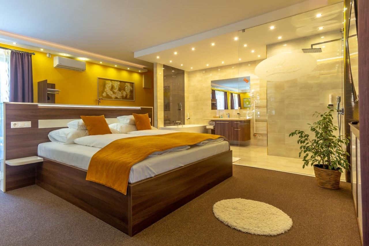 Hotel Mayer Alsooers Екстериор снимка