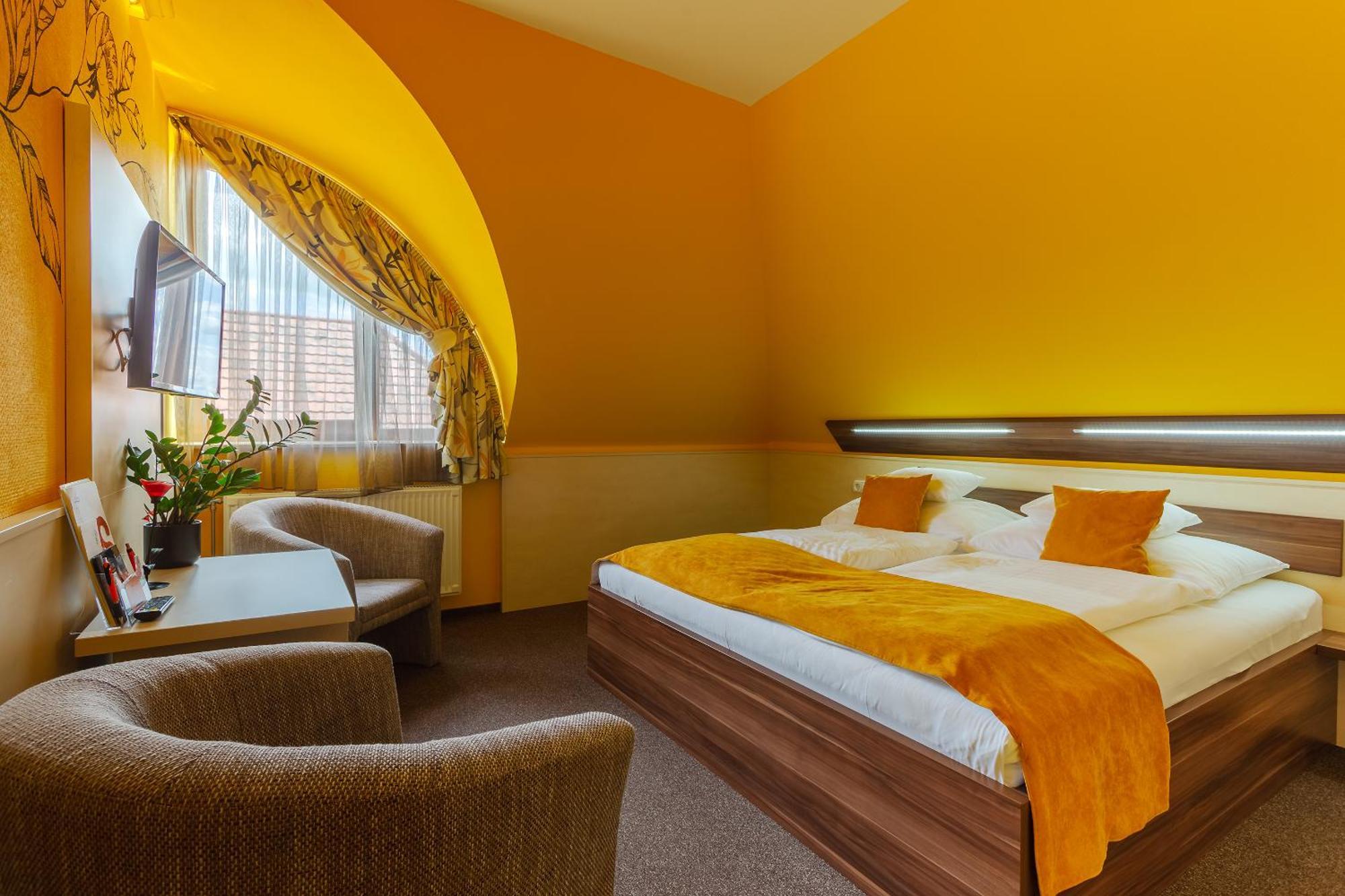 Hotel Mayer Alsooers Екстериор снимка