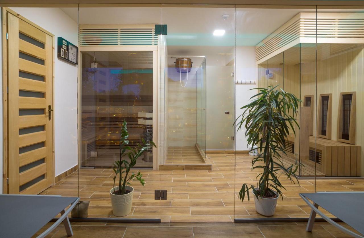 Hotel Mayer Alsooers Екстериор снимка